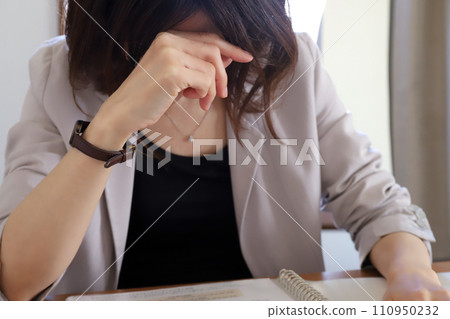Depressed woman, despair image Depressed woman, despair image 110950232