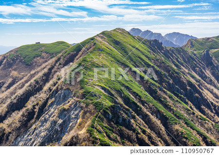 從千疊敷到空木山、日野山的中央阿爾卑斯垂直登山 110950767
