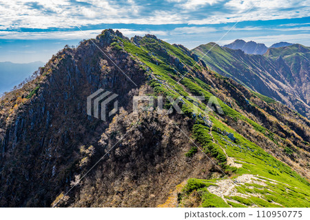 Central Alps mountain climbing from Senjojiki to Sorakidake and Nigorizawa Omine 110950775