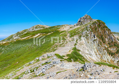 Central Alps mountain climbing from Senjojiki to Sorakidake and Hokendake 110950804