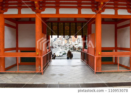 【京都拜年之旅】祗園/八坂神社大鳥居 【京都拜年之旅】祗園/八坂神社大鳥居 110953078