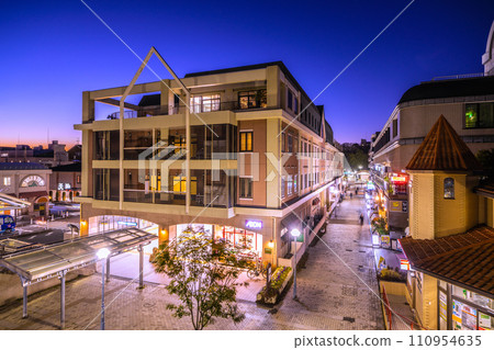 Yokohama cityscape in Japan View of Yokohama Municipal Subway Nakagawa Station (secondary name: Tokyo Metropolitan University Yokohama Campus), etc. = 26th Yokohama cityscape in Japan View of Yokohama Municipal Subway Nakagawa Station (secondary name: Tokyo Metropolitan University Yokohama Campus), etc. = 26th 110954635