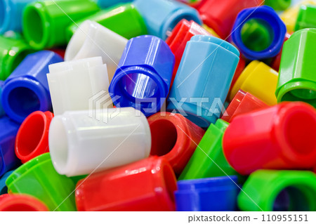 Multi-colored plastic details Multi-colored plastic details 110955151