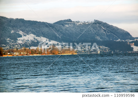 Landscape on Lake Traunsee in Salzkammergut in Upper Austria in winter. 110959596