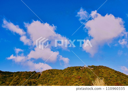 城山山頂的岩國城 110960335