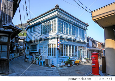 大崎下島的城市景觀，廣島等待潮水的港口小鎮 110960651