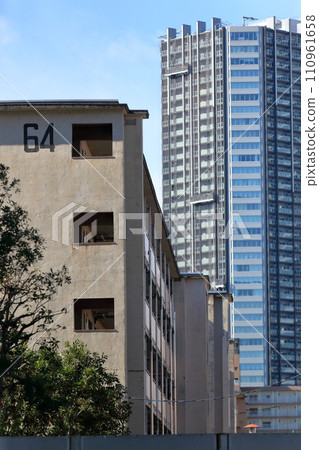 Metropolitan housing complex (Tatsumi, Koto Ward) 110961658