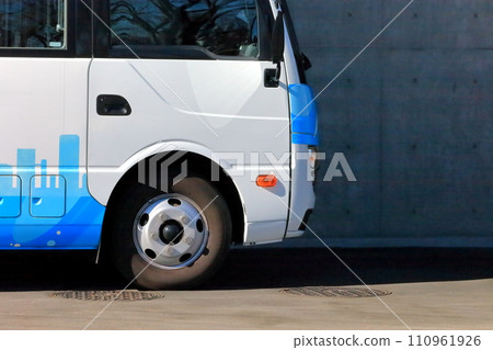 Microbus image Microbus image 110961926