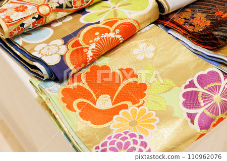 Image of kimono sashes and obijime obiage kimono shops and kimono rentals 110962076