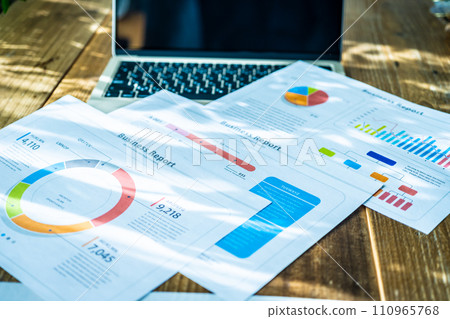 conceptual image photo conceptual image photo 110965768