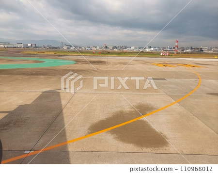 runway from airplane runway from airplane 110968012