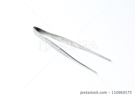 Tweezers, tools, tweezers, medical equipment, treatment, instruments, medical care, accessories, daily necessities, cleanliness, beauty, tools, hospitals Tweezers, tools, tweezers, medical equipment, treatment, instruments, medical care, accessories, daily necessities, cleanliness, beauty, tools, hospitals 110968575