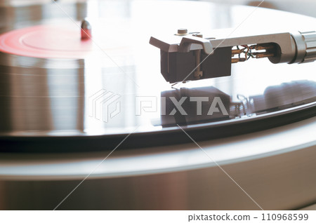 Playback of analog records 110968599