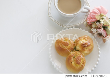 Cheese bread with lots of cheese Cheese bread with lots of cheese 110970639
