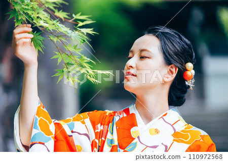 和服的女人去京都遊覽 和服的女人去京都遊覽 110972568