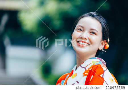 和服的女人去京都遊覽 和服的女人去京都遊覽 110972569