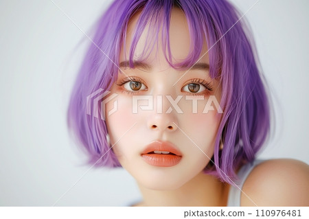 紫色短髮女剪裁模型“AI生成圖像” 110976481