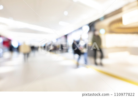 Blurred expression of downtown 110977822