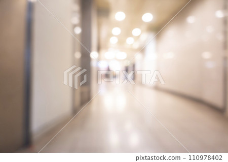 市中心的模糊表達 110978402