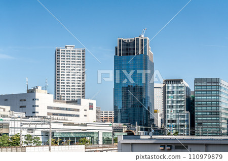 [Kanagawa Prefecture] Urban scenery in front of Kawasaki Station 110979879