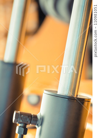 Piston or actuator as part of hydraulic and pneumatic mechanism in machine. Technology 110981051