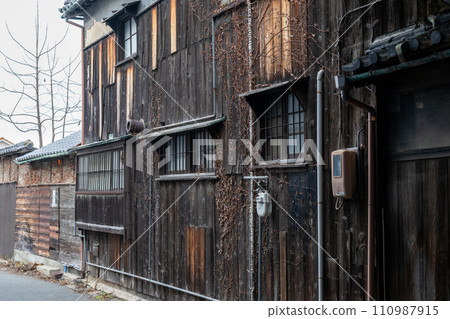 日本兵庫縣加古川市一棟古老而美麗的建築 日本兵庫縣加古川市一棟古老而美麗的建築 110987915