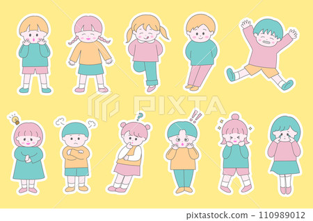 各種柔和色彩、白色邊框的兒童全身插圖 各種柔和色彩、白色邊框的兒童全身插圖 110989012