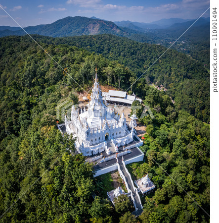 wat phra that si mueang pong temple in Chiang Mai, Thailand 110991494