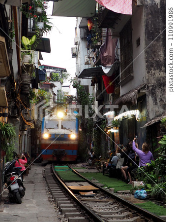 2024 South Train Street in Vietnam (Hanoi) 2024 South Train Street in Vietnam (Hanoi) 110991986