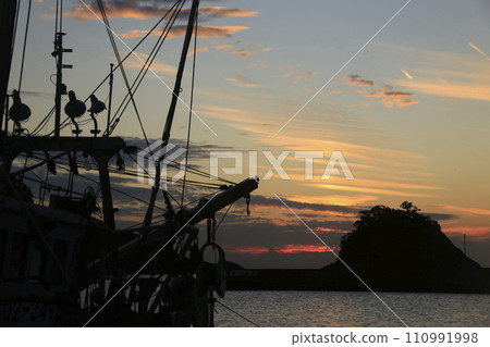 Sunset view from Nishina Port 110991998