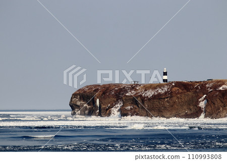 Noguchi Cape Noguchi Cape 110993808