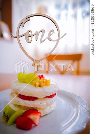 handmade whole cake 110998669