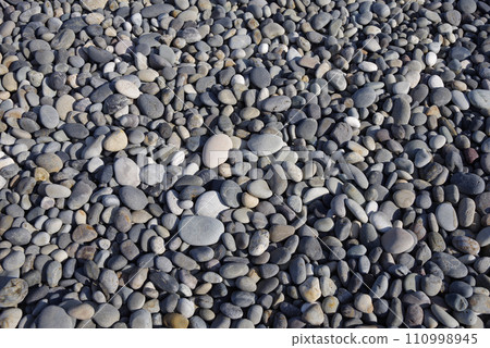 [Coastal gravel] Shichirimihama Beach/Mihama Pebbles 110998945