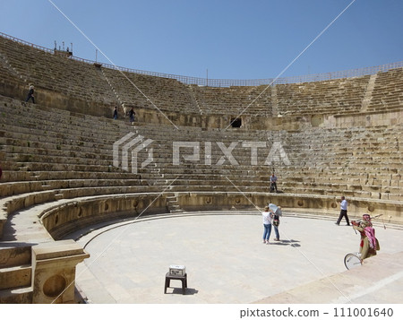 South Theater Roman ruins in Jerash, Jordan South Theater Roman ruins in Jerash, Jordan 111001640