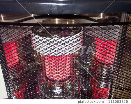 破舊的油爐 111003826