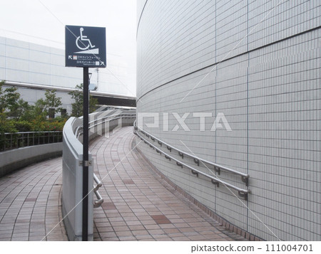 輪椅坡度 111004701