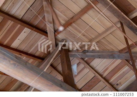 Old house renovation renovation 111007253