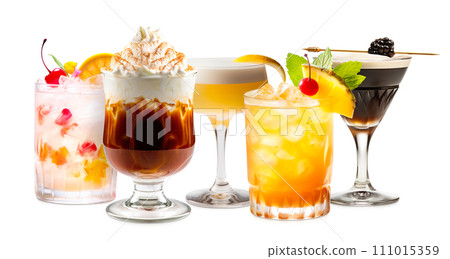 Set and collection of classic alcohol cocktails or mocktail isolated on white background with fresh summer fruits Set and collection of classic alcohol cocktails or mocktail isolated on white background with fresh summer fruits 111015359