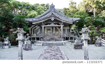 Jusansha Shrine in Niijima, Izu Islands, Tokyo Jusansha Shrine in Niijima, Izu Islands, Tokyo 111016371
