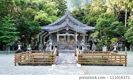 Jusansha Shrine in Niijima, Izu Islands, Tokyo 111016372