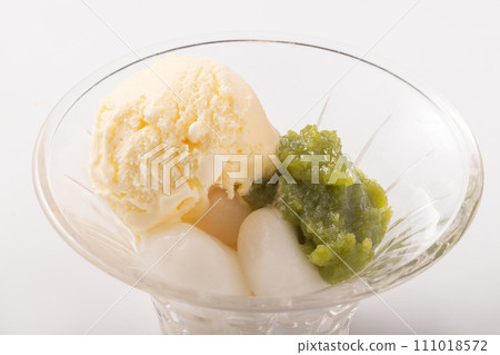 毛豆沙、白玉糰子、香草冰淇淋 毛豆沙、白玉糰子、香草冰淇淋 111018572