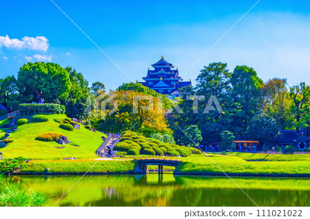 Korakuen and Okayama Castle 111021022