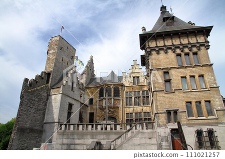 安特衛普（Antwerp），比利時西歐第二大城市，斯庫德河沿岸的斯廷城堡 111021257