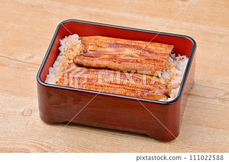 Unaju, eel ju, Japanese food, eel dishes, eel dishes. Heavy box. Grilled eel, kabayaki, and kabayaki from Lake Hamana. 111022588