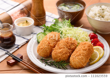 奶油炸丸子 111023559