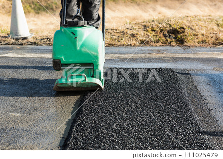 道路建設、瀝青路面修復工程、壓實工程 111025479