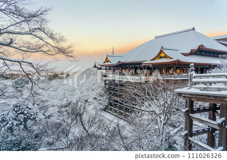 清水寺2023年冬天,大雪早晨 清水寺2023年冬天,大雪早晨 111026326