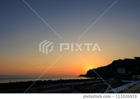 Beautiful dawn at Okada Port, Izu Oshima. On board Tokai Kisen's Salvia Maru on the Tokyo Bay-Izu Islands route. November 2023 111026919