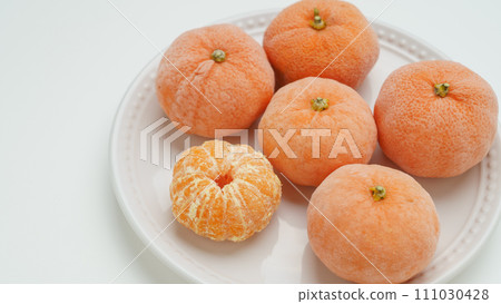 Frozen oranges image Frozen oranges image 111030428