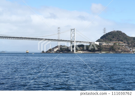 從下關市眺望關門大橋 從下關市眺望關門大橋 111030762